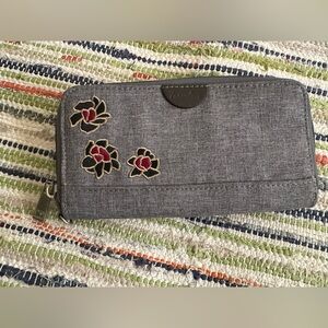 Travelon Wallet with RFID blocking, new without tags